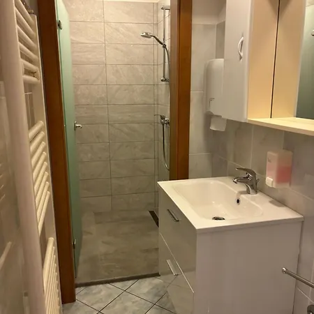 Pansiyon Pocitniska Hiska Skedenj